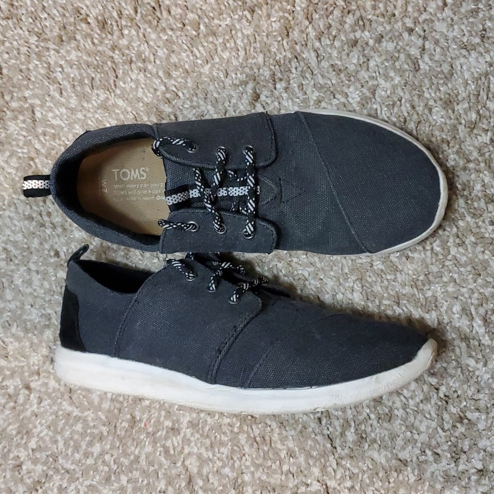 TOMS Grey Sneakers Women's 7
